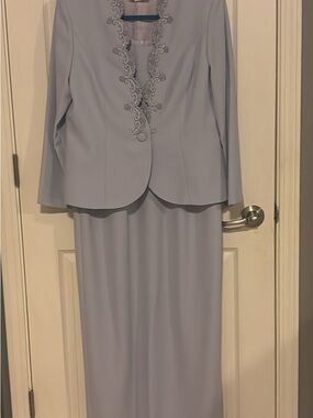 green emerald velvet dress Lola Embroidered Dress Camel Camel / S